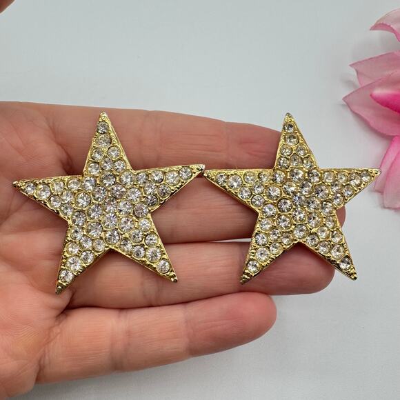 Vintage Tara Rhinestone Star Clip On Earrings Pave Huge Gold Tone Runway Signed - Picture 4 of 16